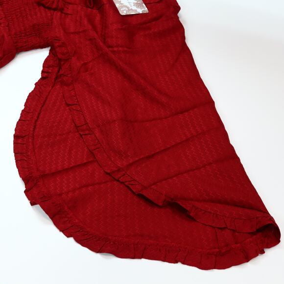 Band Of The Free Smocked Waist Top M Red Geometric Ruffle Dolman Sleeve V Neck - Picture 8 of 10